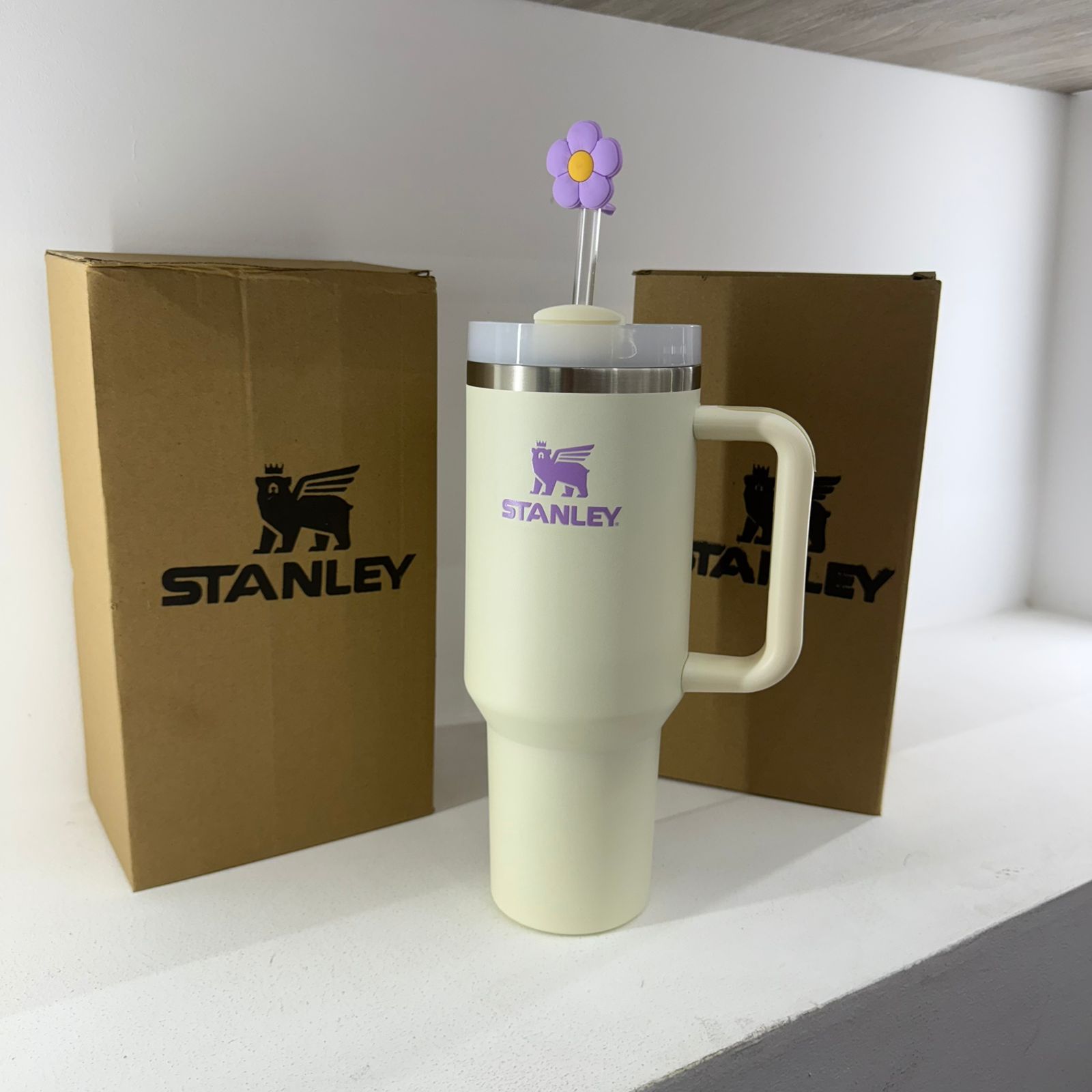 Vista 15 de TERMO STANLEY 40onz + PROTECCION - COLOR: FUCSIA